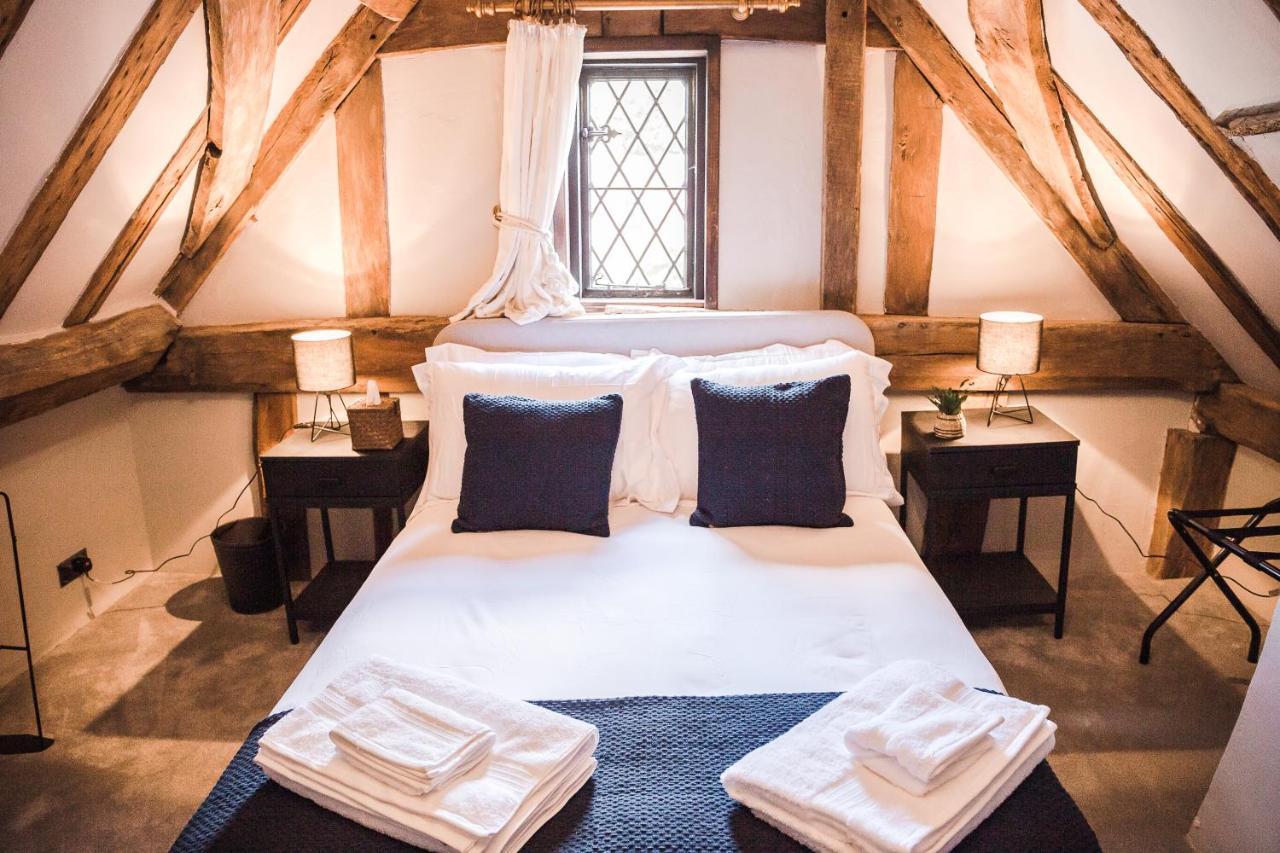 Вилла Taylour House - Edenbridge, Sleeps 10, Historic, Unique Yet Modern Экстерьер фото