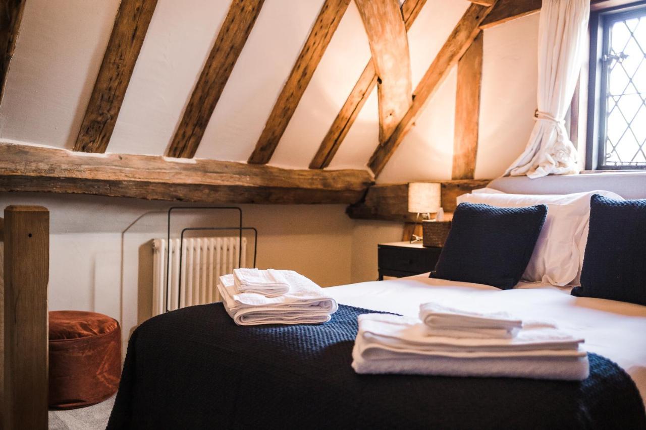 Вилла Taylour House - Edenbridge, Sleeps 10, Historic, Unique Yet Modern Экстерьер фото