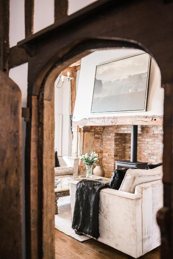 Вилла Taylour House - Edenbridge, Sleeps 10, Historic, Unique Yet Modern Экстерьер фото