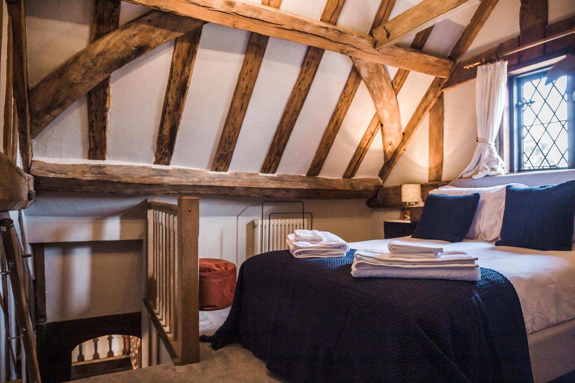 Вилла Taylour House - Edenbridge, Sleeps 10, Historic, Unique Yet Modern Экстерьер фото